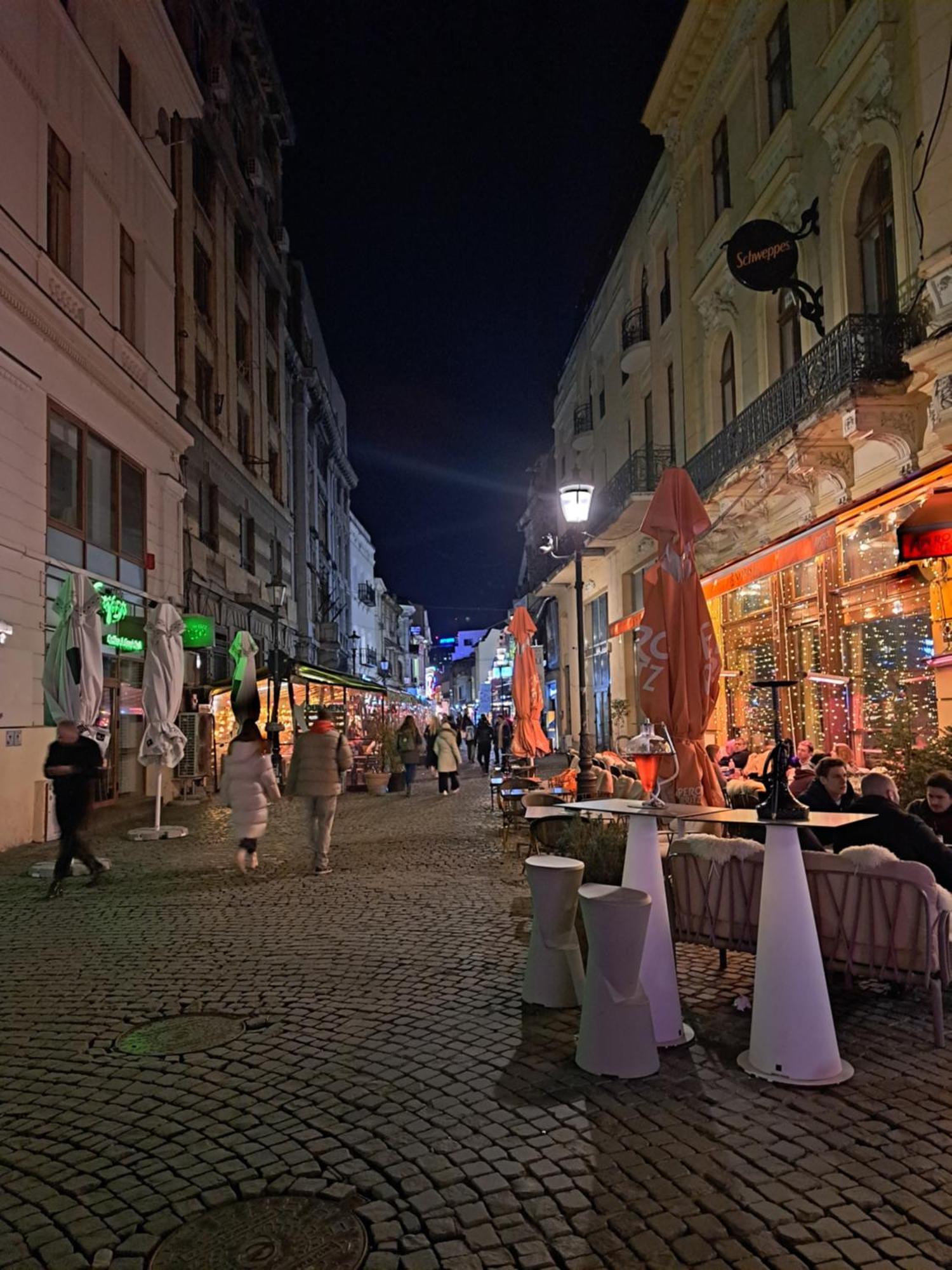 Amytis Flat Old City Bucharest Apartment Bagian luar foto