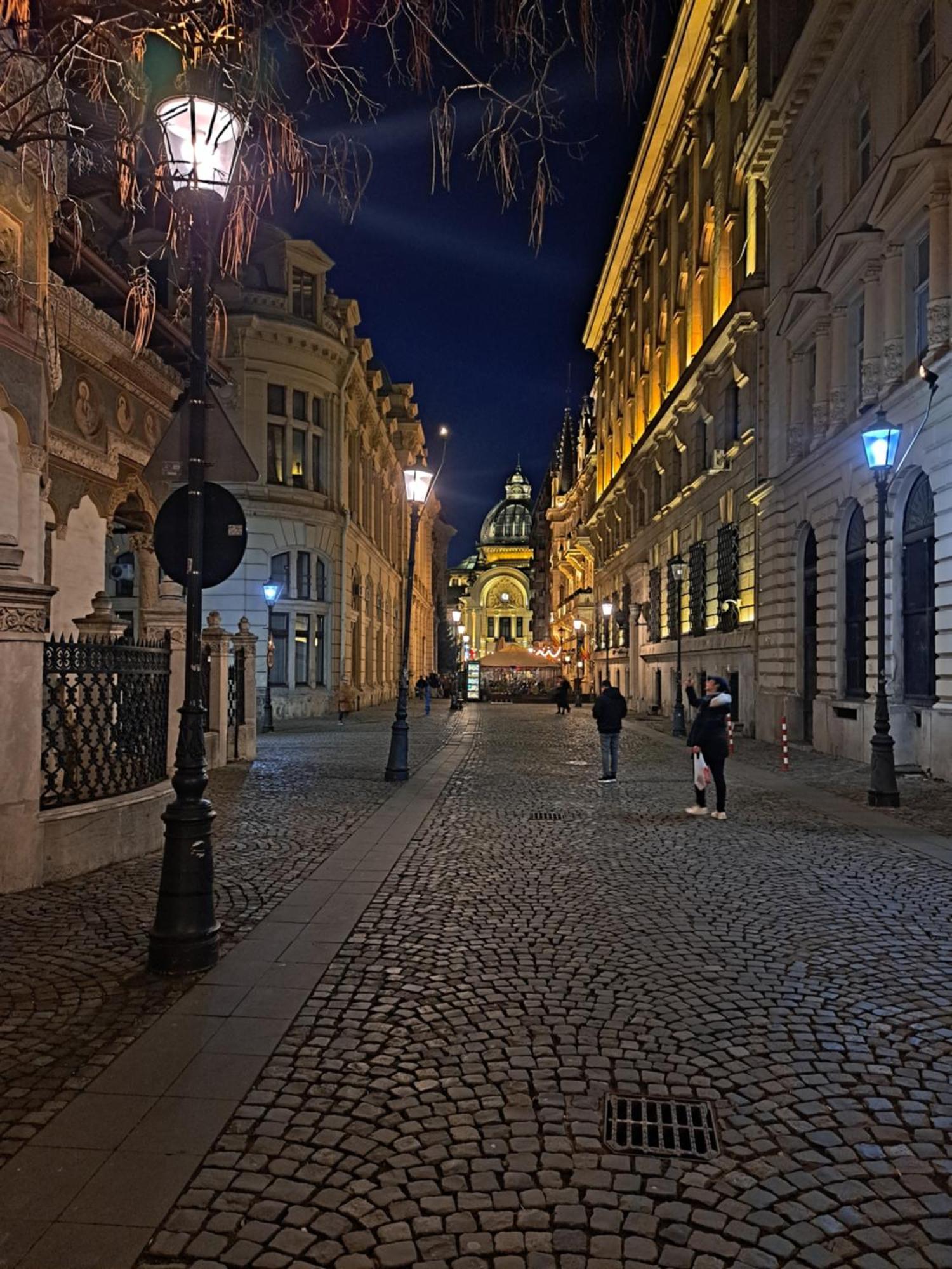 Amytis Flat Old City Bucharest Apartment Bagian luar foto